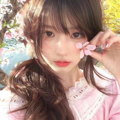 黑暗中的十个女人